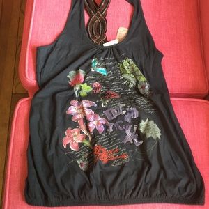 Desigual tank